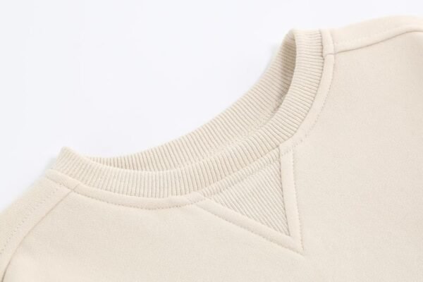 Stylish and Comfortable: Boys' Graham Cuatro Brown Sweatshirt