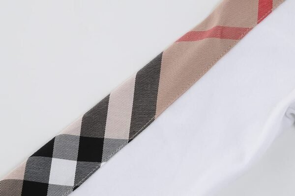 Unveiling the Girls' Cuatoro Sweatshirt Dress: A Perfect Blend of Style and Comfort